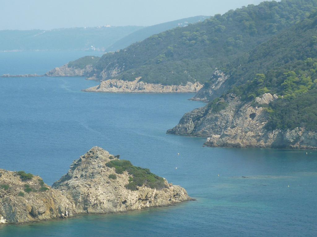 2012_Sailing_in_France (109).JPG